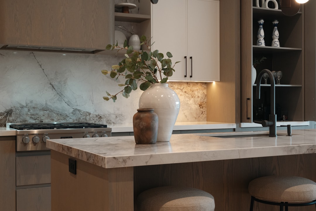 Countertop installation in Lakewood, CA